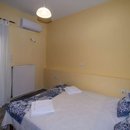 Μάνια Apartment Питагорио Екстериор снимка